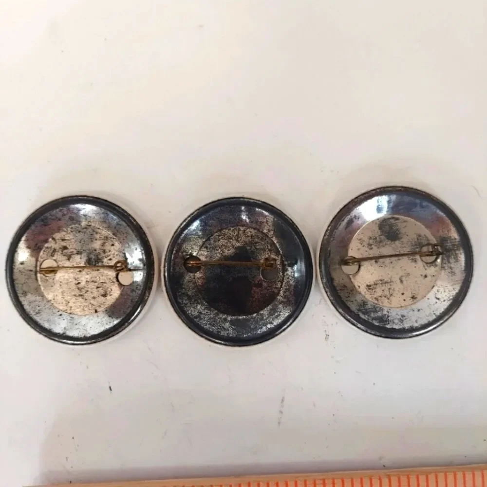 Lot of 3 Vintage Brothers Of The Brush Pinbacks from 1965 Smithtown Long Island